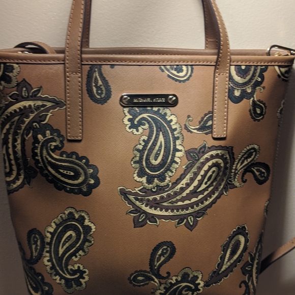 Purse - Picture 6 of 8